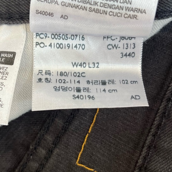 Men’s Levi Strauss Grey Jeans 40X32 - Picture 6 of 10